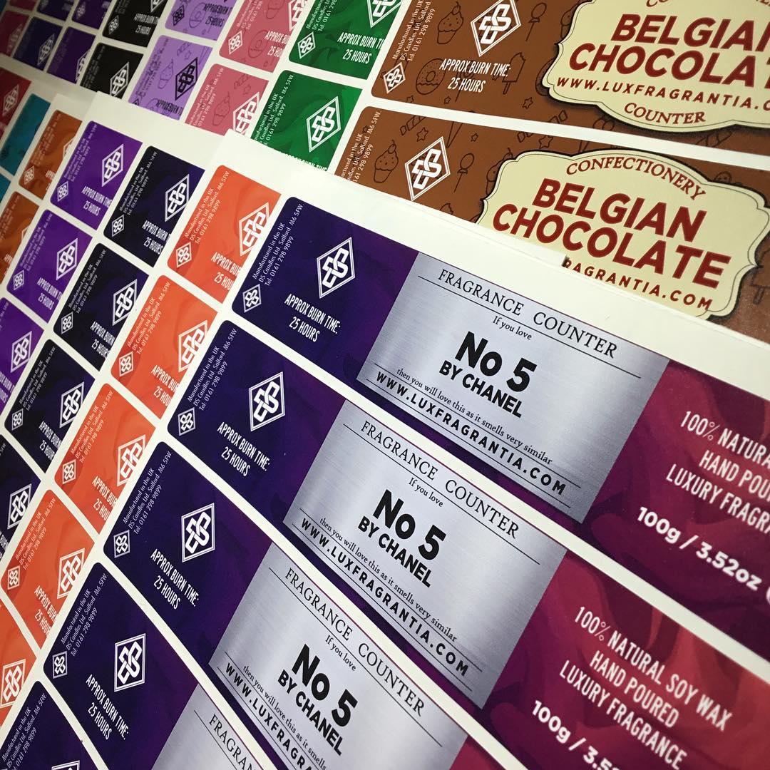 Custom rectangular glossy vinyl chocolate labels – branded waterproof stickers